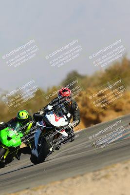 media/Jan-14-2024-SoCal Trackdays (Sun) [[2e55ec21a6]]/Turn 2 (1025am)/